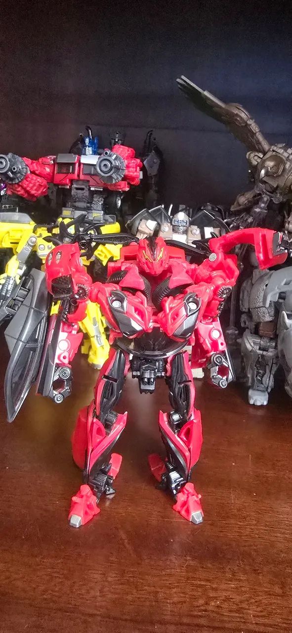 Transformers studio series 02 Stinger