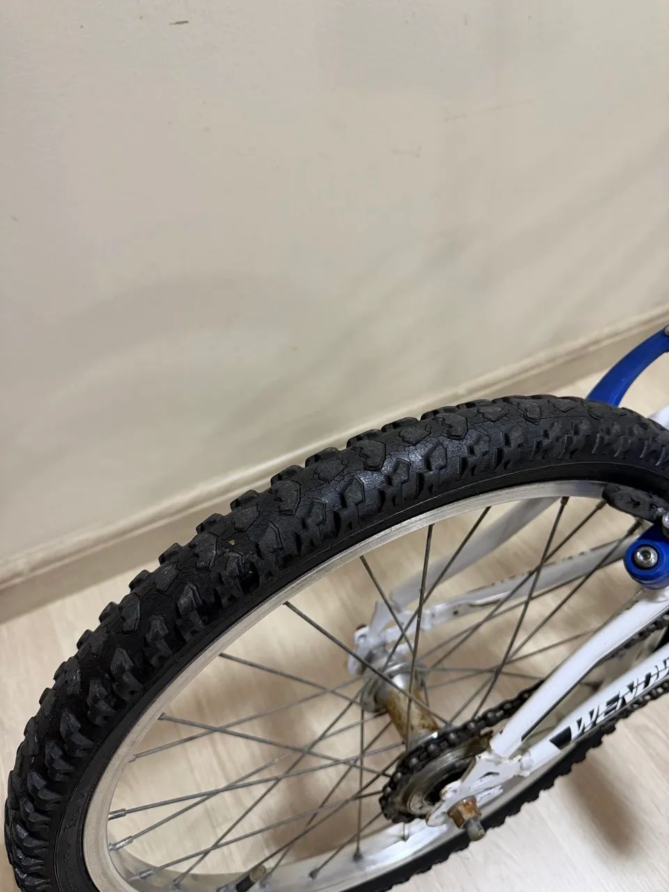 Bicicleta Aro 20 de Alumínio 