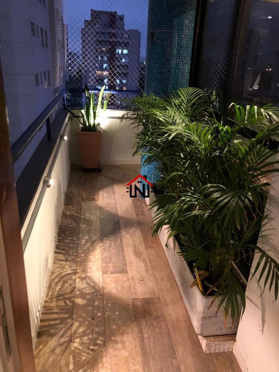 Apartamento reformado 116m², 3 dormitórios com suíte, home office e 2 vagas - Foto 5