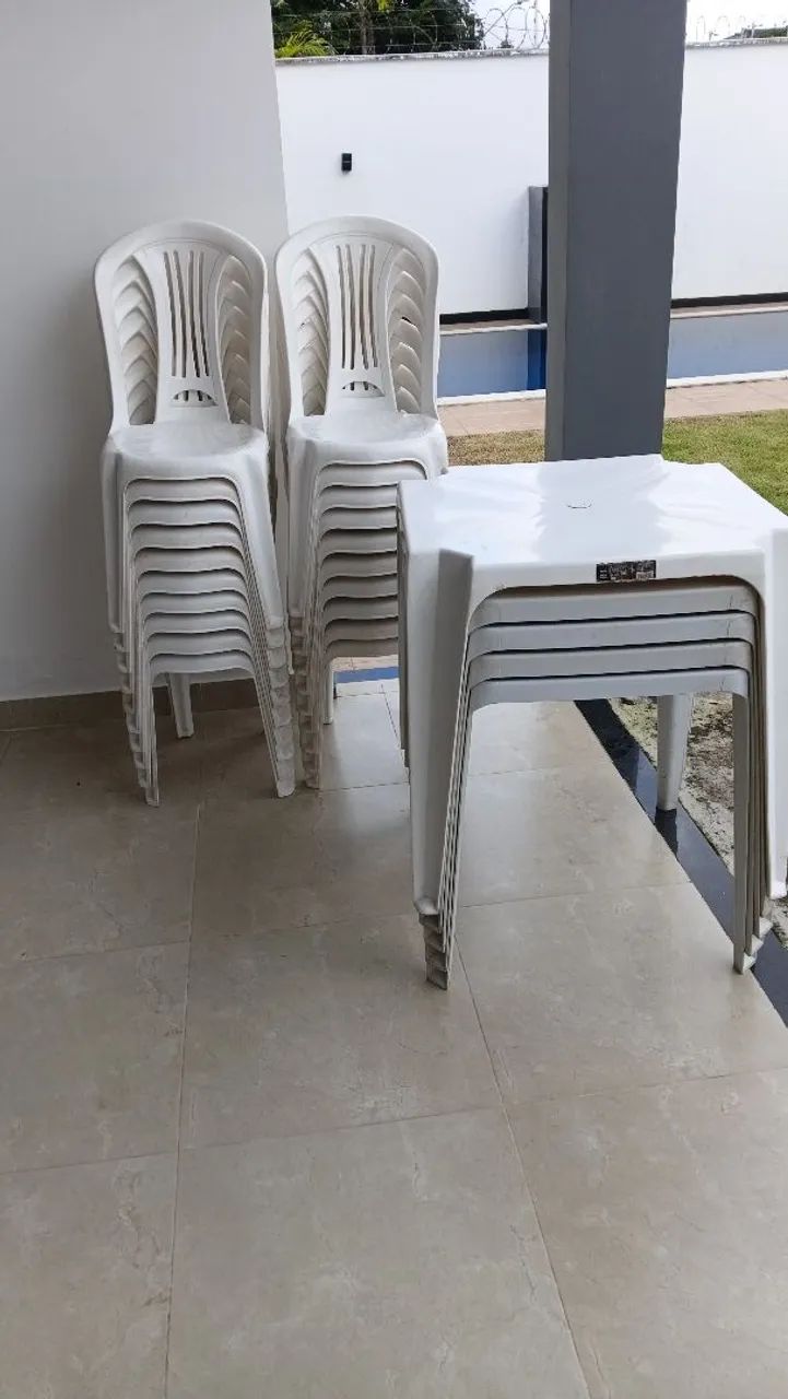 Vendo Mesas e cadeiras novas  - Foto 2
