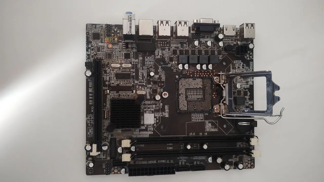 Placa mãe h55m - pinos tortos  - Foto 2