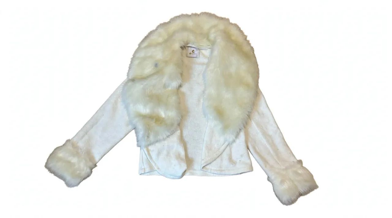 Casaco branco com pelos- Drumm tricot