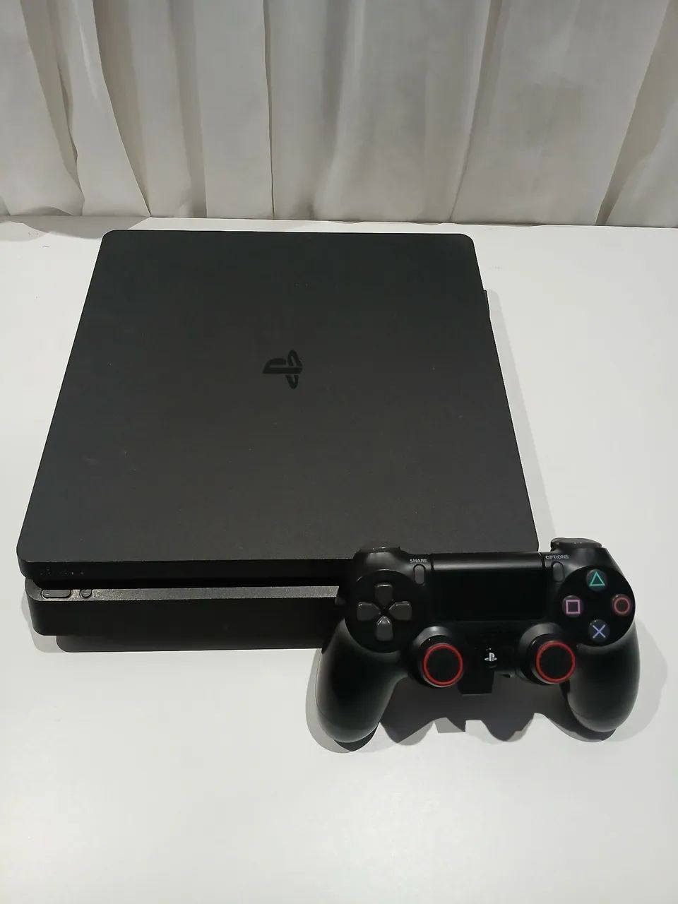Ps4 slim 1TB com jogos  - Foto 2