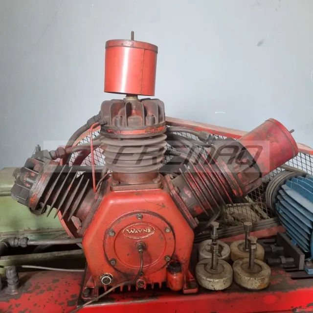 COMPRESSOR WAYNE 40 PÉS