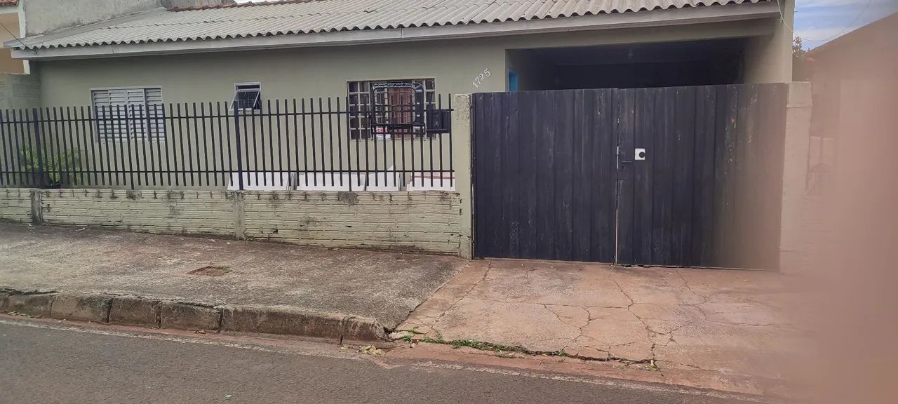 Vendo casa em Marialva/PR