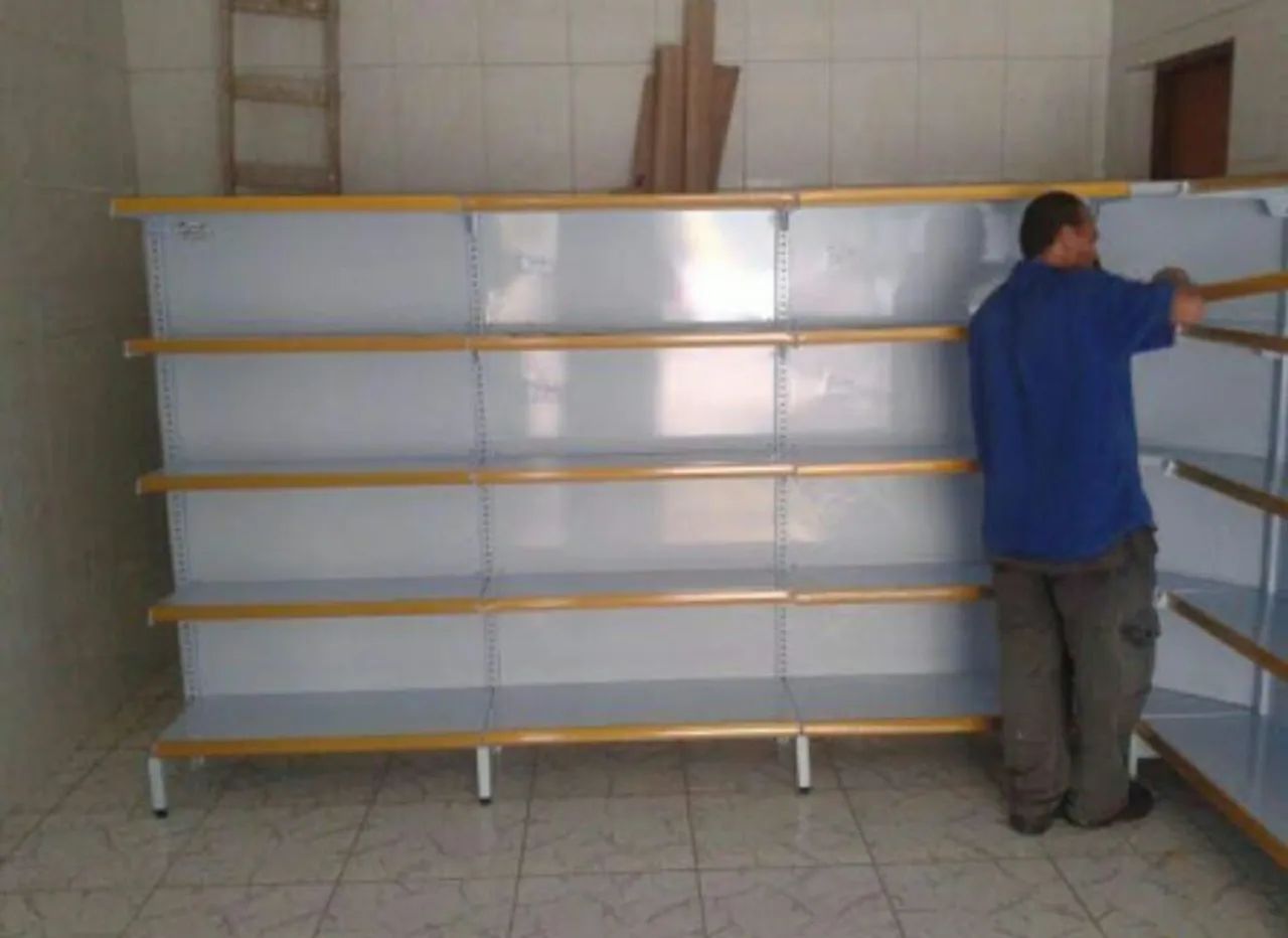 Gôndolas para diversos tipos de comércio em até 10x sem juros no cartão  - Foto 3