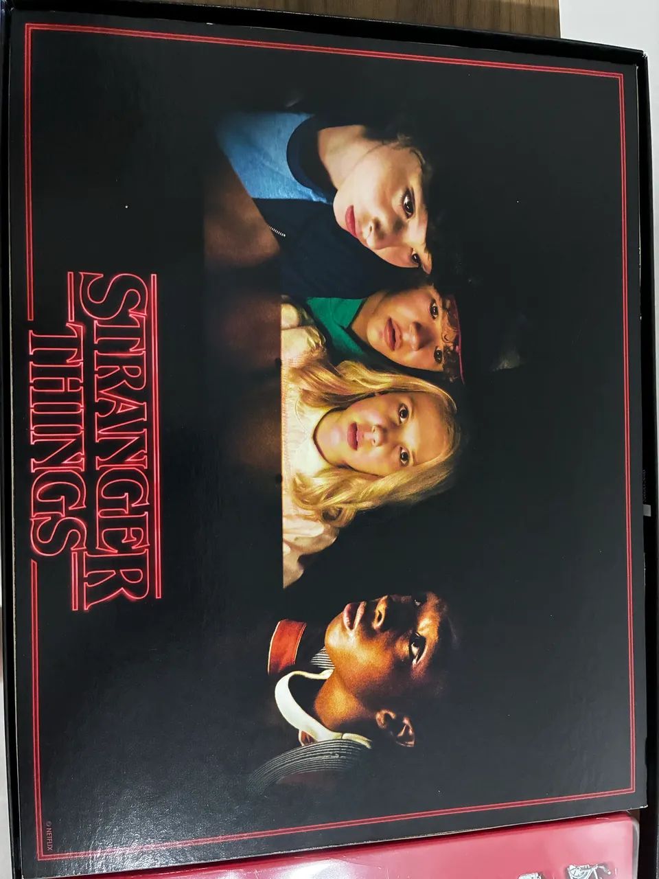 monopoly stranger things em inglês nunca usado  - Foto 2