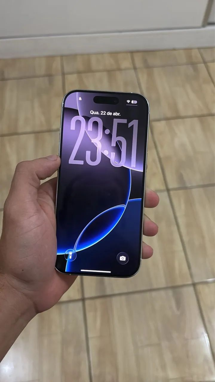 iPhone 16 pro - Foto 2