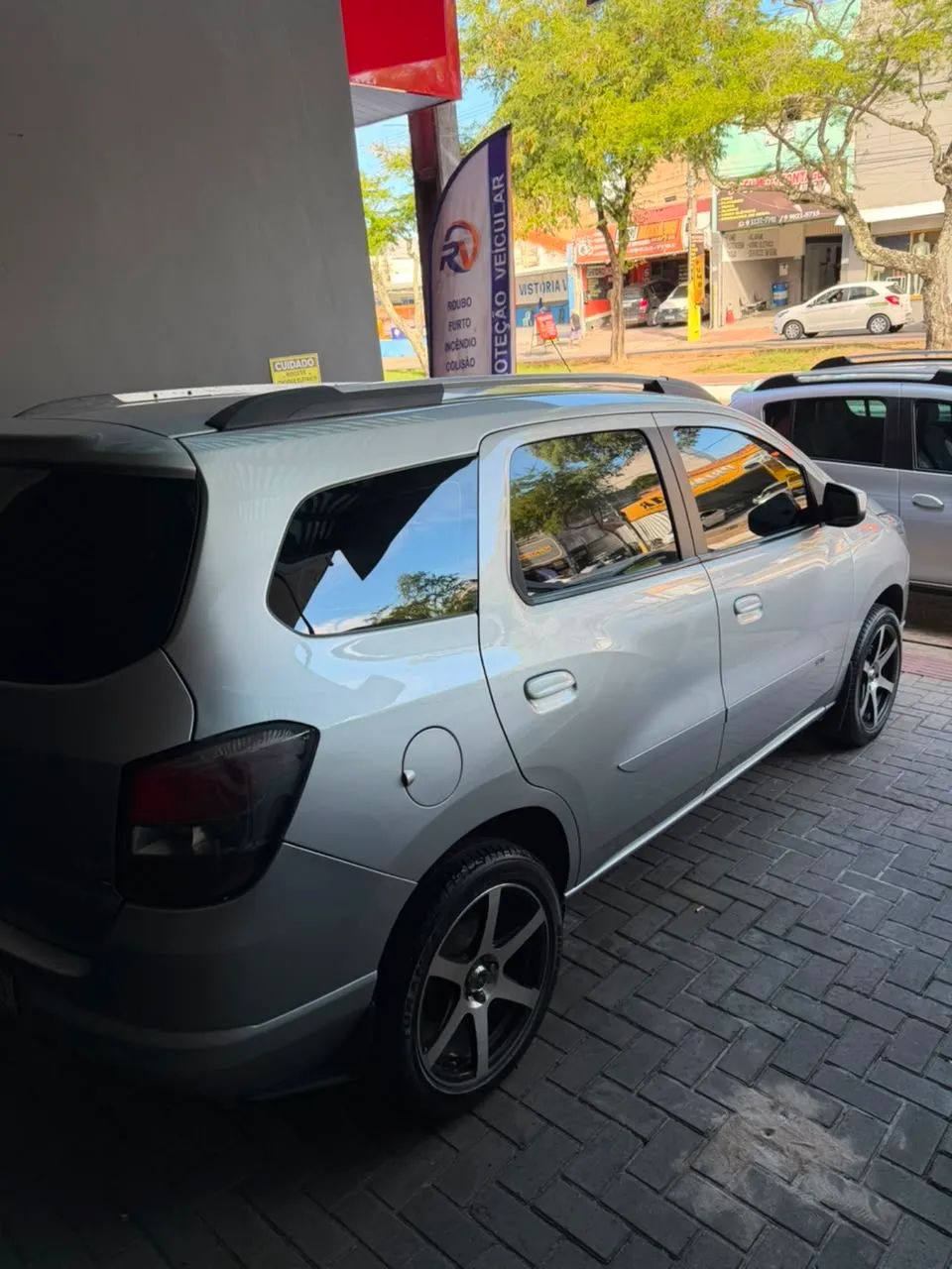 Chevrolet Spin LTZ 1.8 8V Econo.flex 5P Aut. 2018 - Foto 3