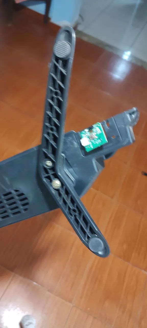 Pezinho pedestal suporte tv Philco PTV43E60SN  43 polegadas  - Foto 4