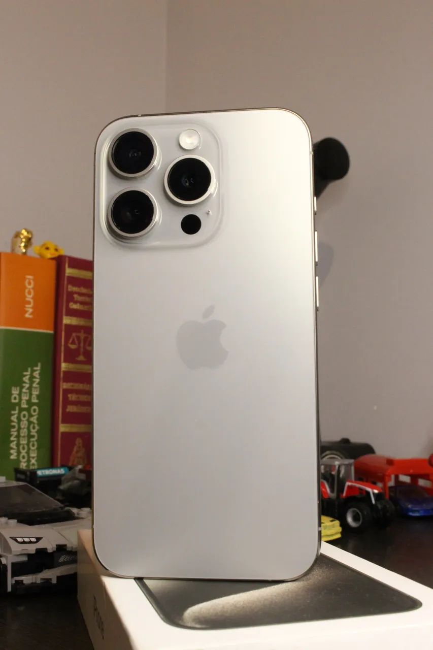 iPhone 15 PRO 128gb - Titânio Natural  - Foto 3