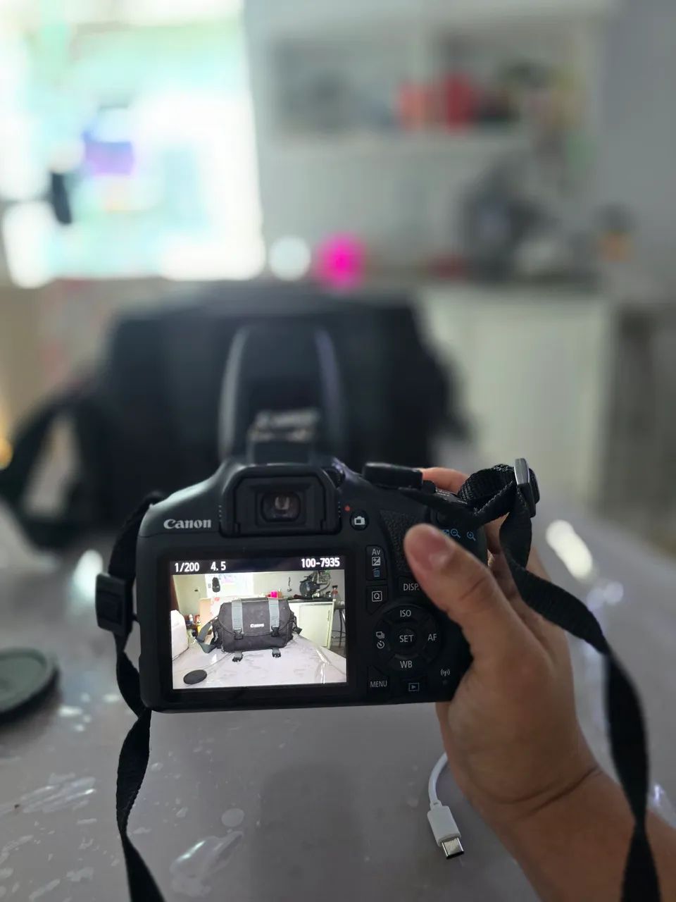 Canon T6 + acessórios  - Foto 4
