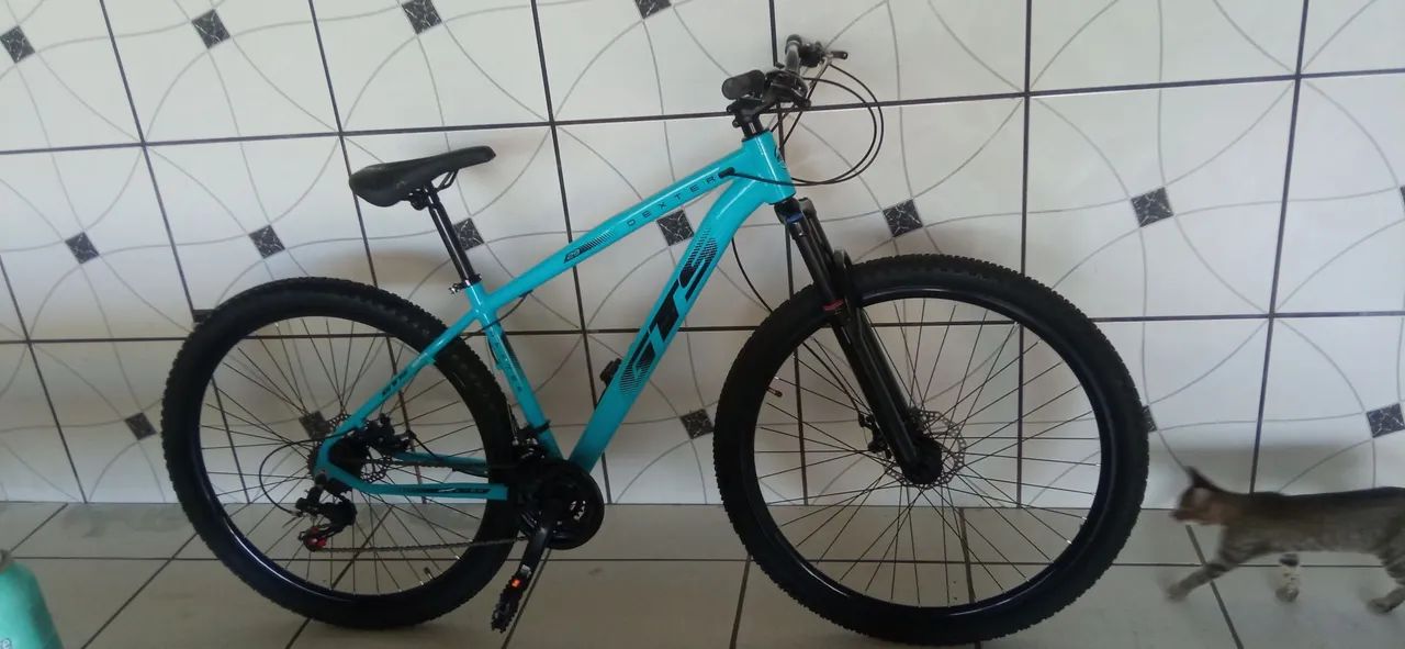 Bicicleta aro 29 quadro 17 com 24 velocidade 