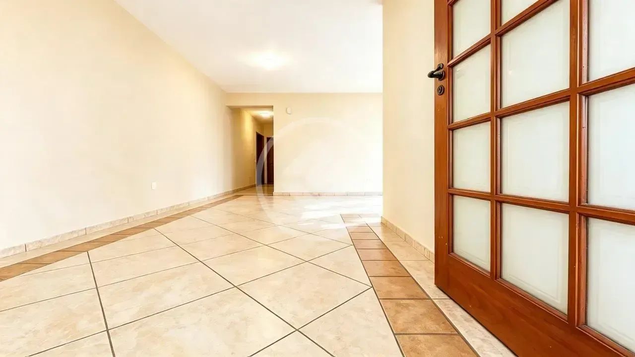 Apartamento 3 dormitórios Vista Mar Coqueiros - Foto 3
