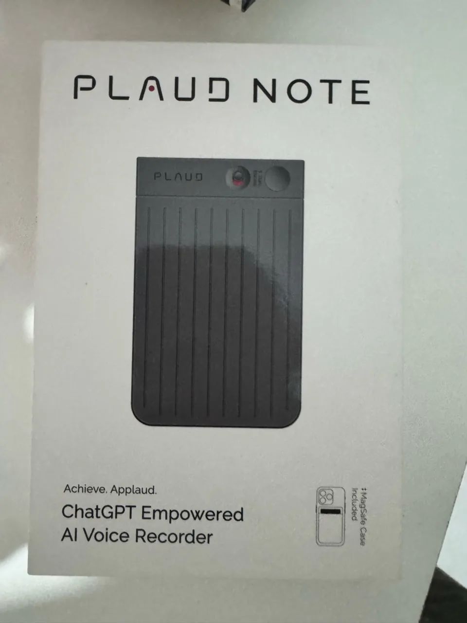 PLAUD NOTE - Gravador de Voz com Inteligência Artificial (IA) + Estojo MagSafe