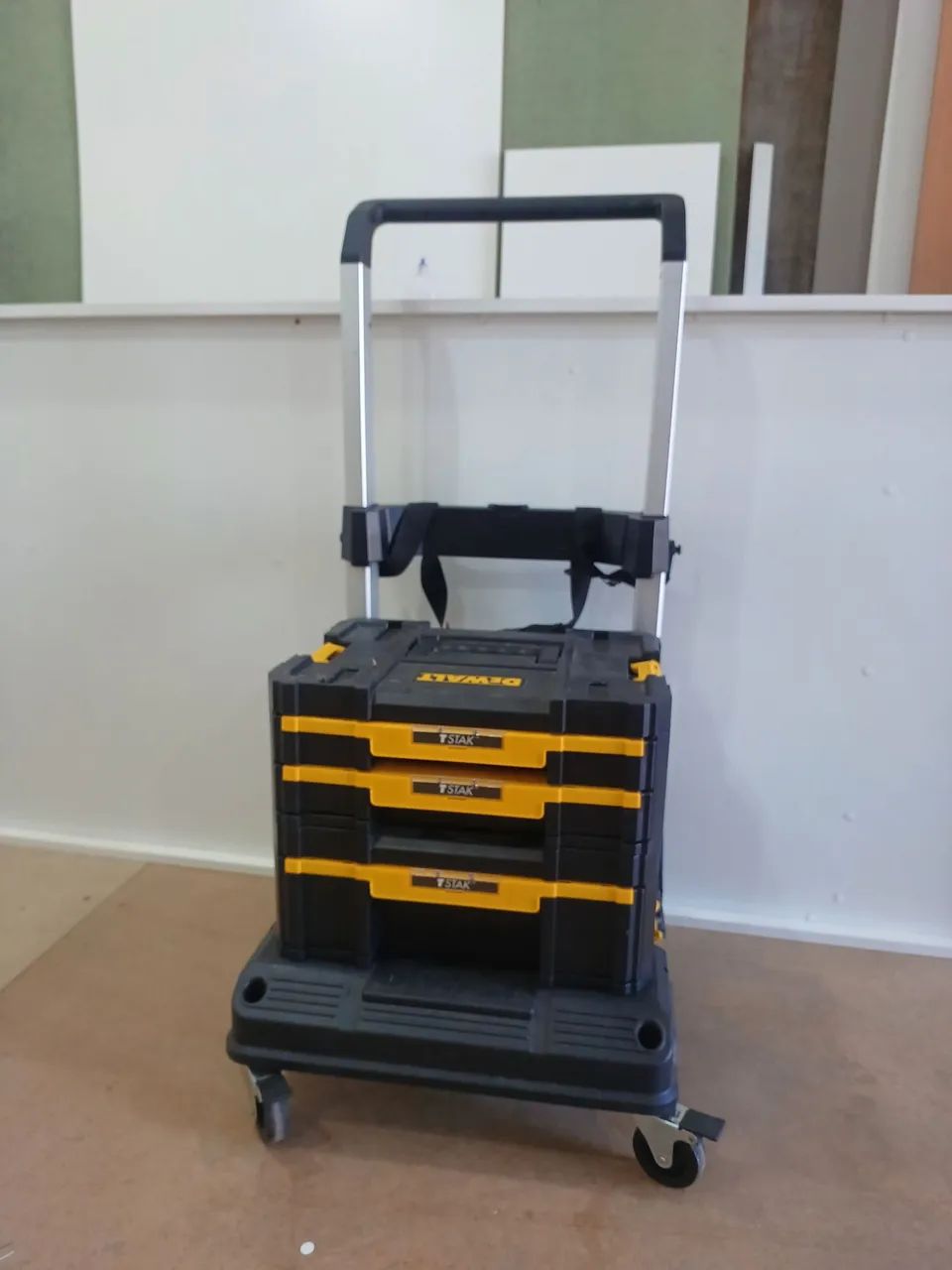 Dewalt Two-Box T-Stack Cart