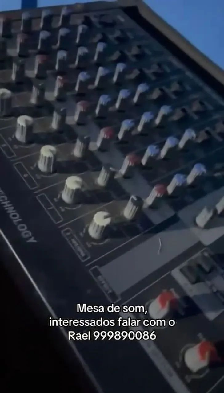 Mesa de som