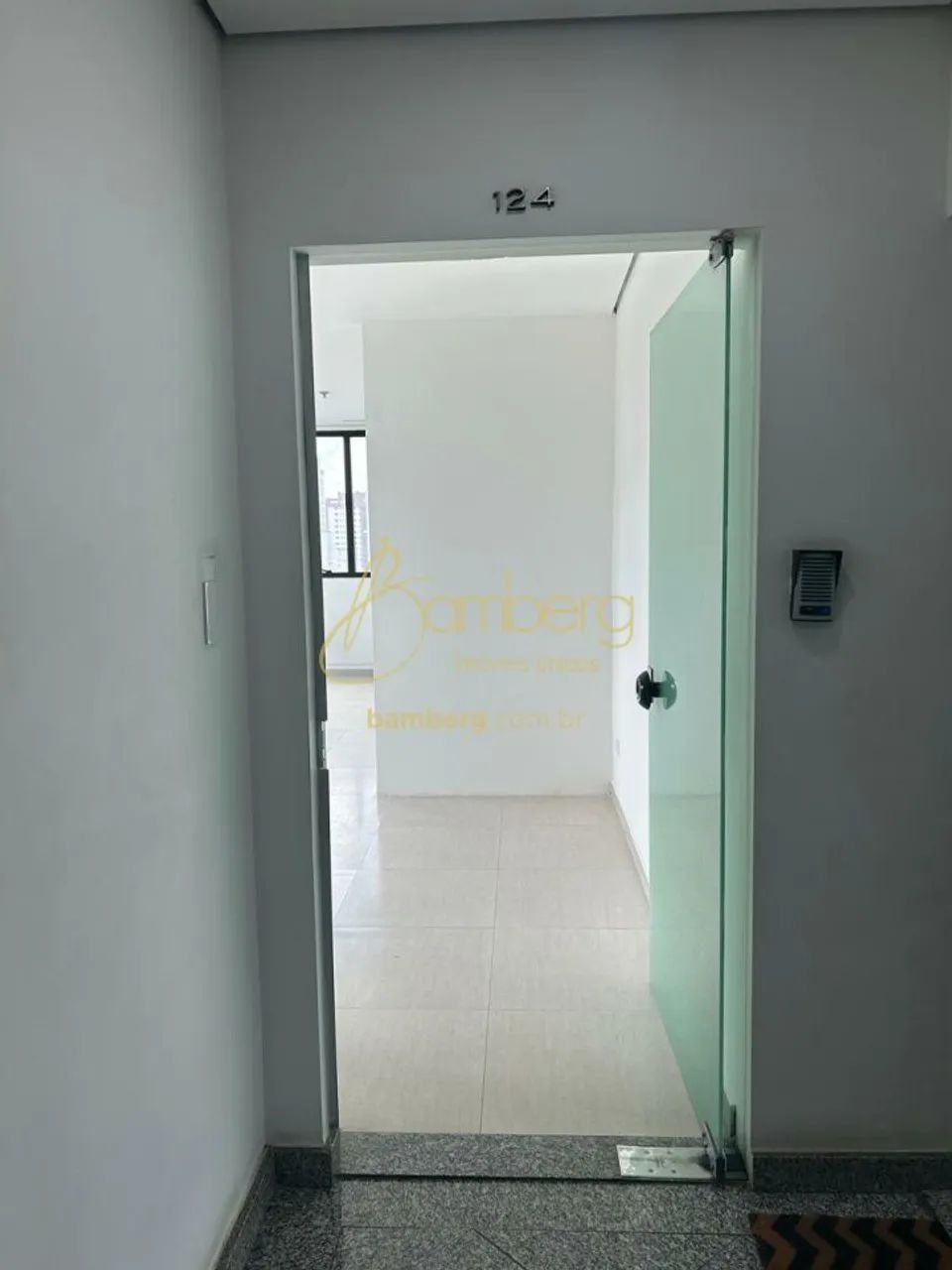 Sala comercial a passos do Metrô Santa Cruz - Foto 5