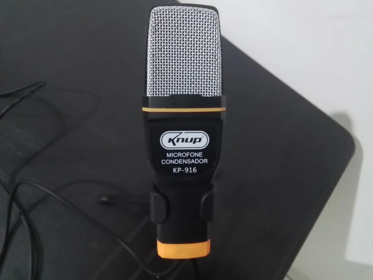 Microfone Condensador Com Tripé Ajustável marca Knup