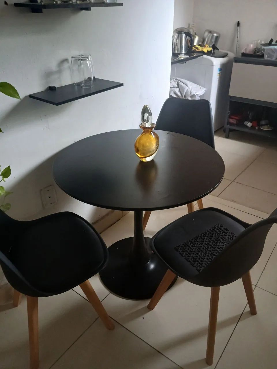 Mesa e cadeiras   - Foto 2