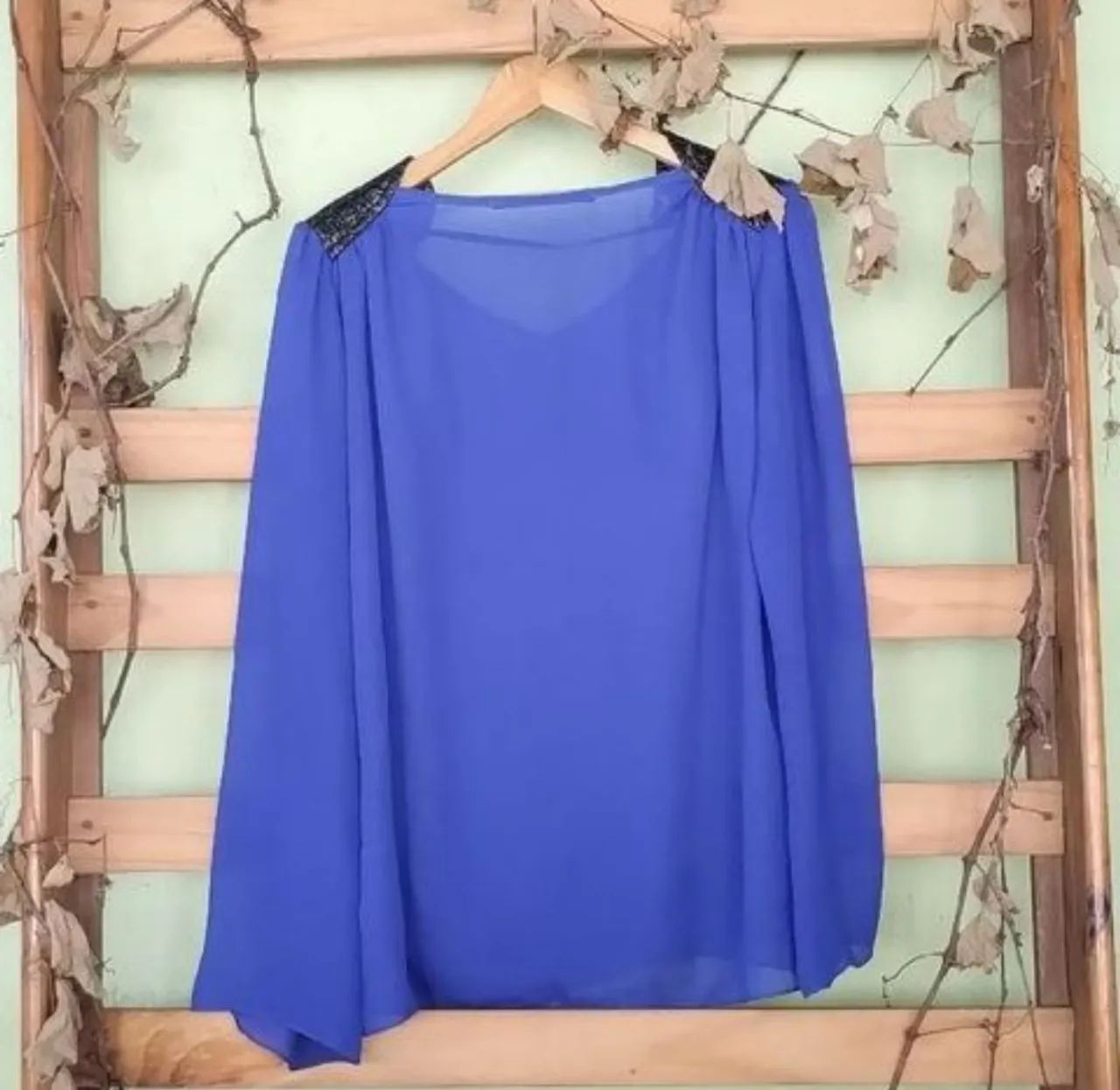 Blusa azul royal Renata Campos - Foto 2