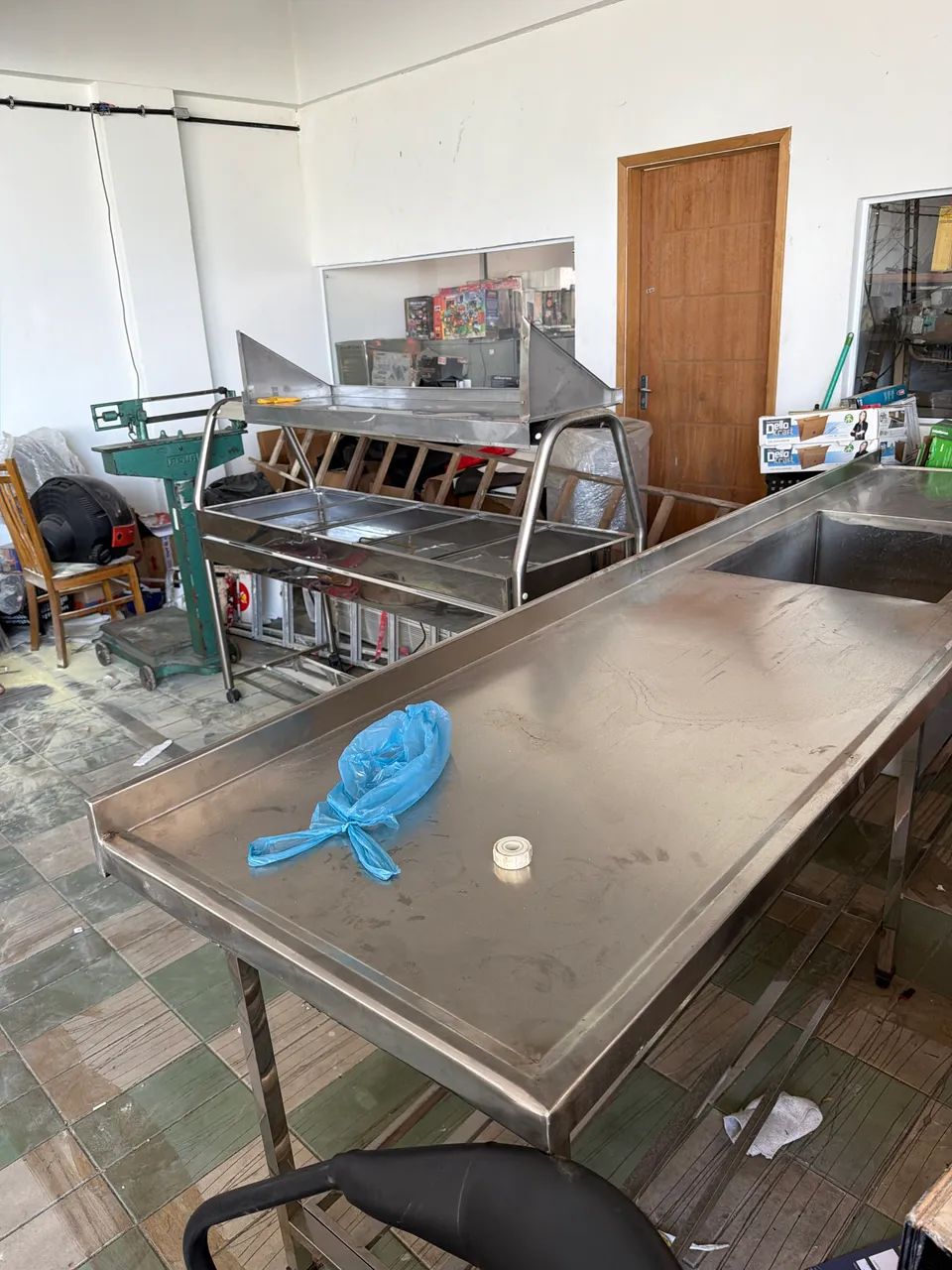 Bancadas, prateleiras, mesas, cubas - Cozinha industrial  - Foto 5