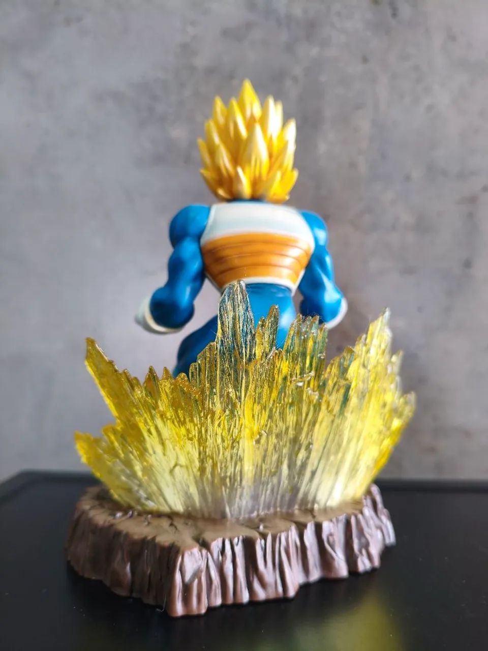 Action Figure Super Vegeta - Foto 3