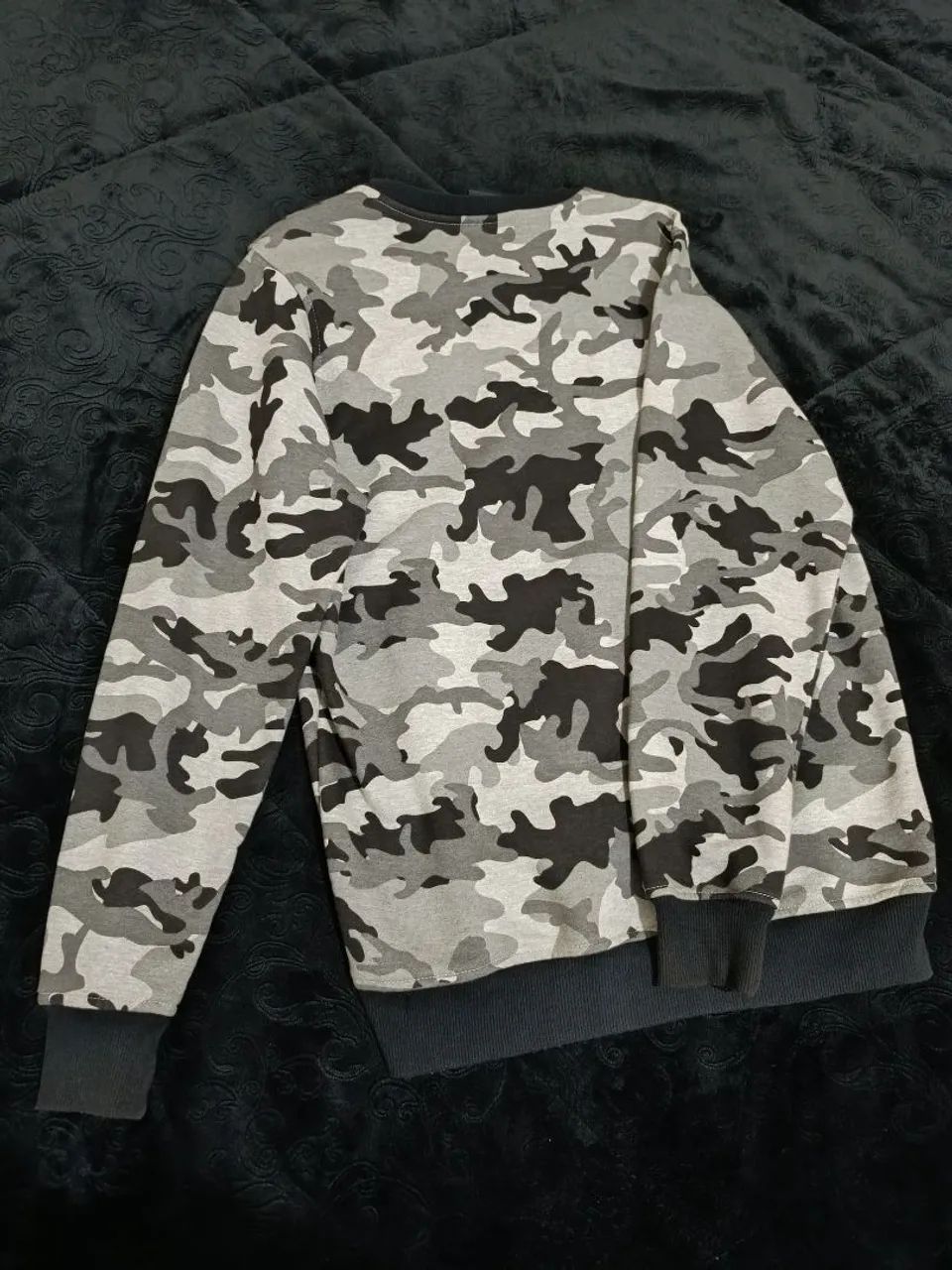 Moletom Double-G camuflado cinza  - Foto 4