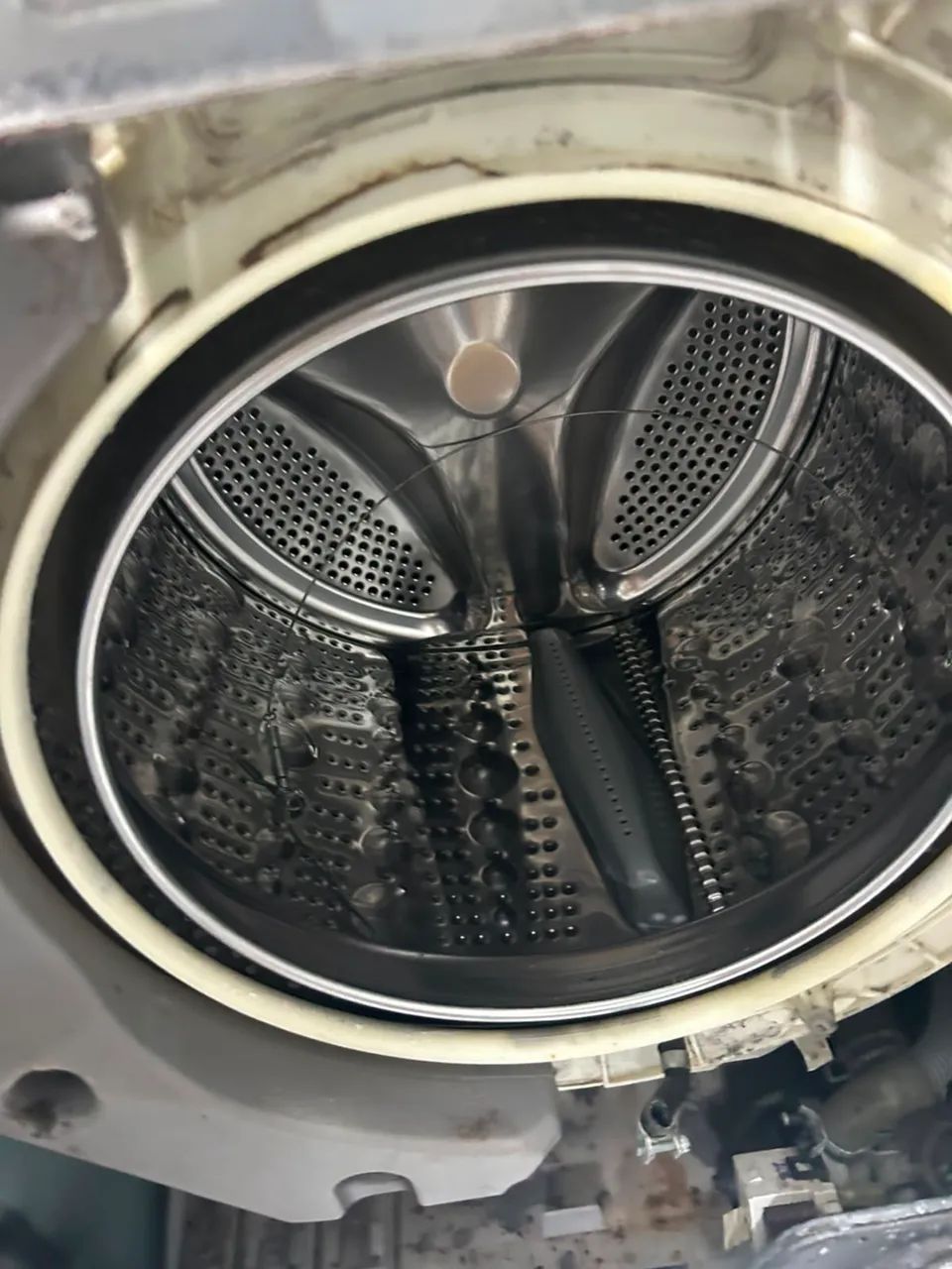 Máquina Lava e seca para vender VALOR A DECIDIR COM QUEM COMPRAR - Foto 2
