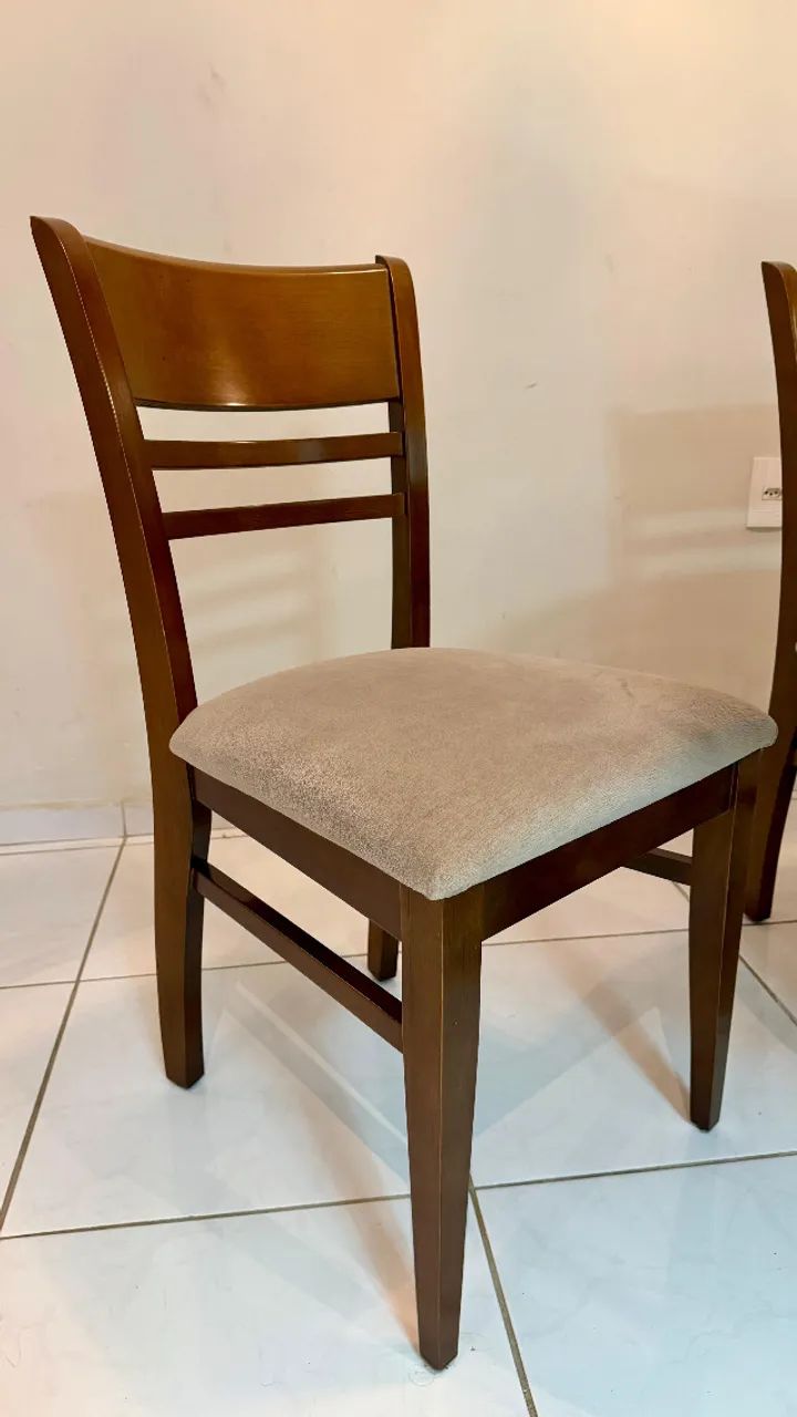 Mesa de Jantar Jacaúna com conjunto de 4 cadeiras - Foto 5