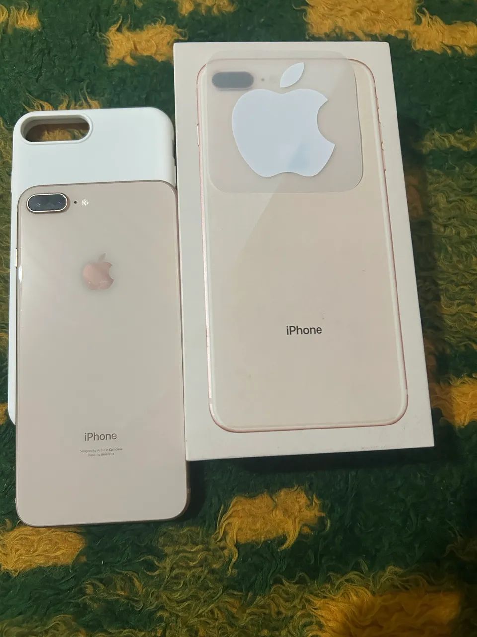 iPhone 8 Plus