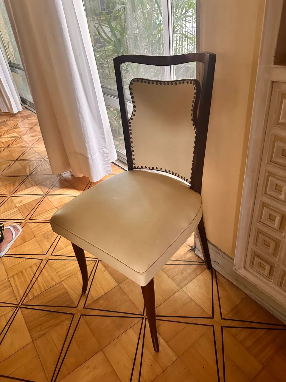 Cadeira antiga clássica  - Foto 3