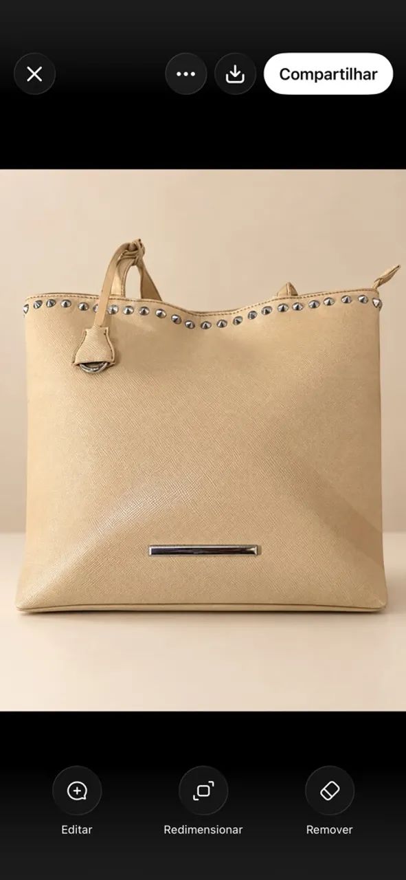 Vendo uma bolsa pouco usada da marca Santa lolla