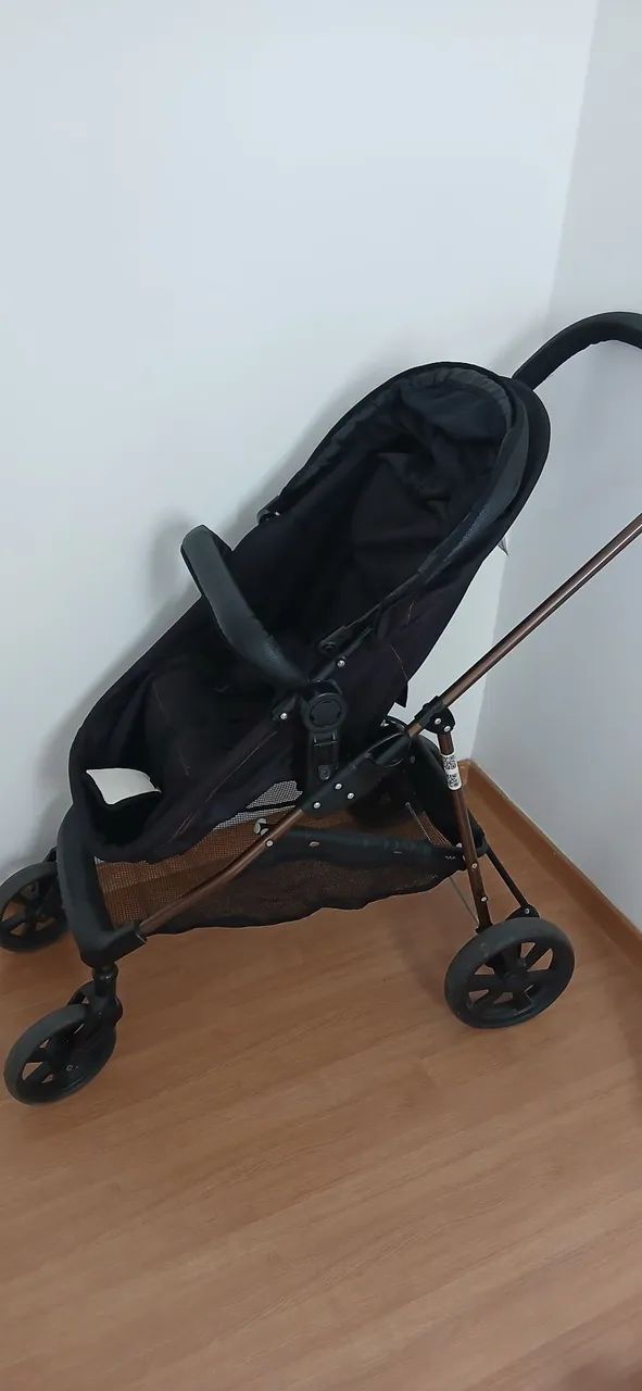 Carrinho de bebê galzerano  - Foto 3