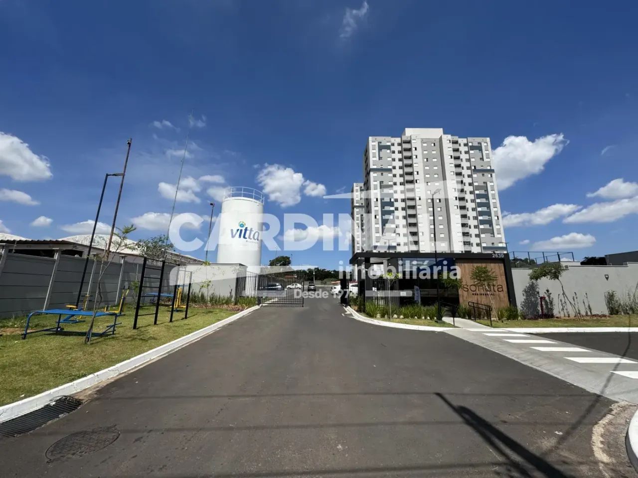 Apartamento com 02 quartos