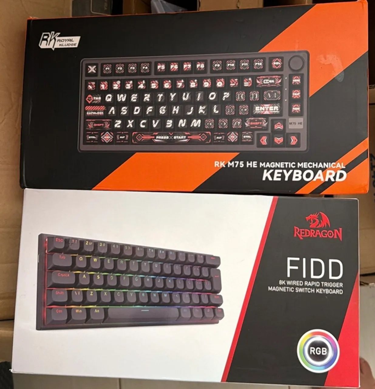 Teclado magnético novo 