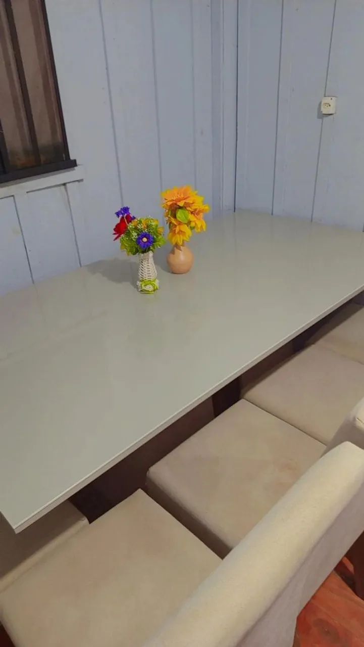 Vendo mesa com 6 cadeiras 65581378504451121