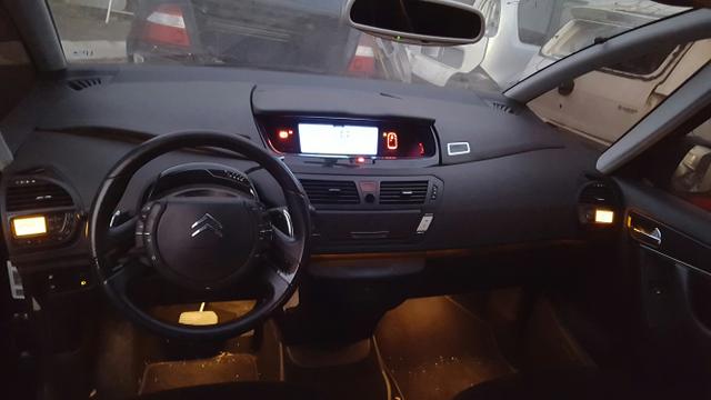 Sucata C4 Picasso Exclusive para retirada de peças - Foto 4