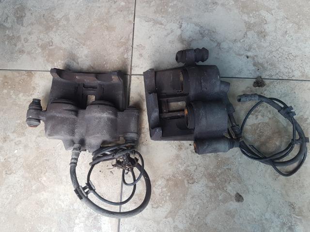 Pinça de freio dianteira mercedes sprinter cdi original cada lado 250 reais - Foto 4