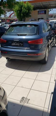 Audi Q3 ambiente quatro com garantia da audi de um ano - Foto 2