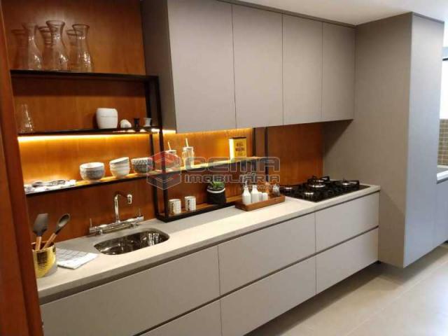 Apartamento à venda com 2 dormitórios em Botafogo, Rio de janeiro cod:LAAP23934 - Foto 14