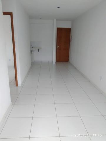 2Q Com Suite e Elevador na melhor avenida - Foto 2