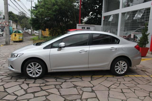HONDA CIVIC 2014/2014 1.8 LXS 16V FLEX 4P AUTOMÁTICO - Foto 12