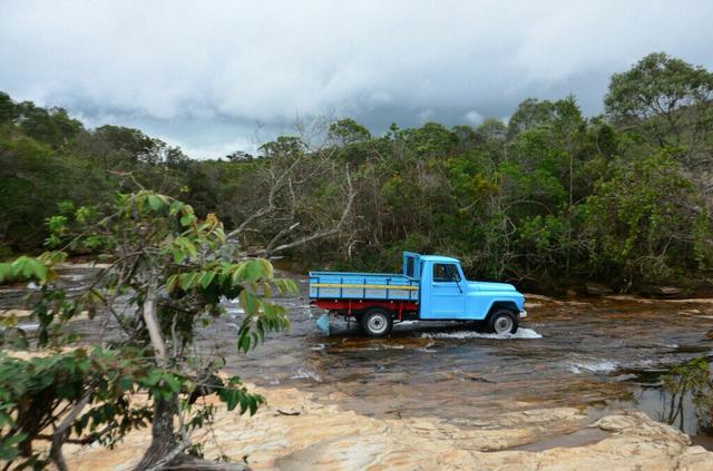 IPVA 2020 Pago!!Ford F 75 ano 1976 6 cilindros original - Foto 10