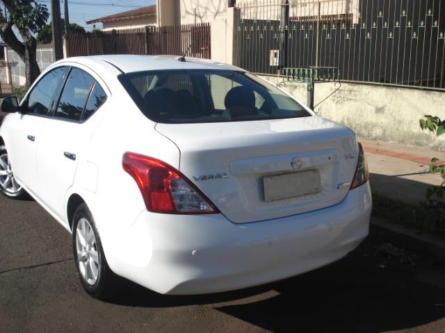 Versa - Foto 3
