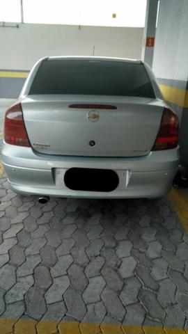 Corsa sedan Premium 2010/2011