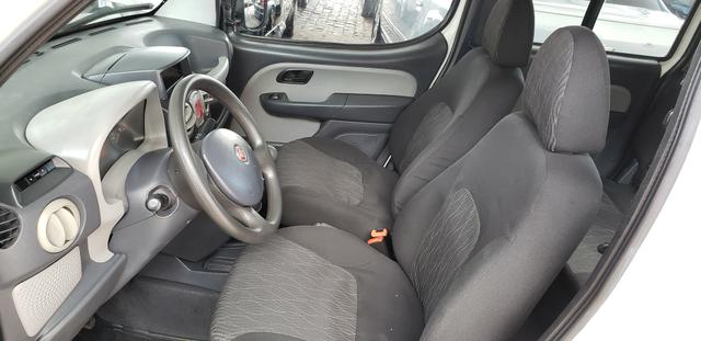 Doblo ELX ATTRACTIVE 1.4 2010 - Foto 6