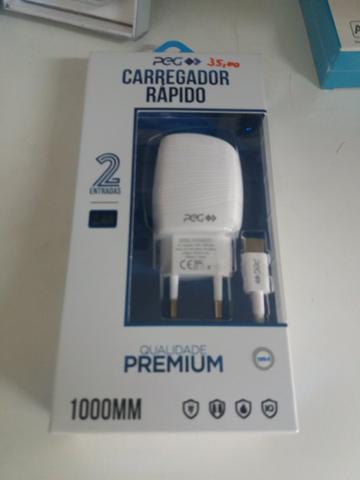 Carregador duas entradas usb novo na embalagem