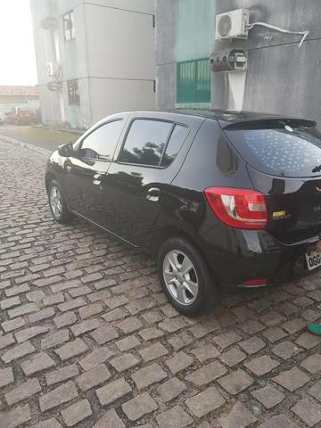 Vendo Sandero 1.6 Único Dono - Foto 6