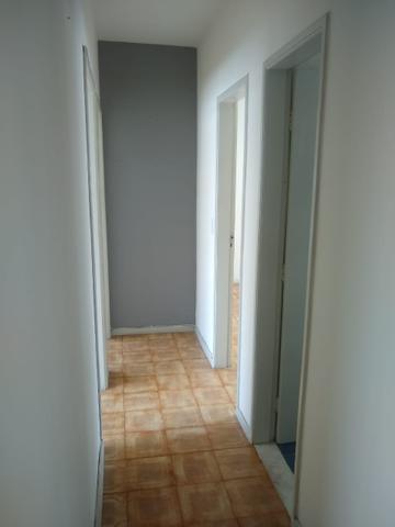 Apartamento Itapuã 3 quartos com dependência R$1.200,00 - Foto 2